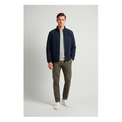 Woolrich para homem. CFWOOU1162MRUT4018 Casaco bomber marinho acolchoado à vela (XL), Casual, Poliéster Woolrich para homem. CFWOOU1162MRUT4018 Casaco bomber marinho acolchoado à vela (XL), Casual, Poliéster