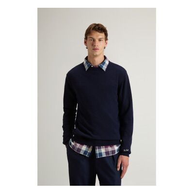 Woolrich para homem. CFWOKN0278MRUF0469 Camisola com gola redonda de lã azul-marinho (S), Casual Woolrich para homem. CFWOKN0278MRUF0469 Camisola com gola redonda de lã azul-marinho (S), Casual