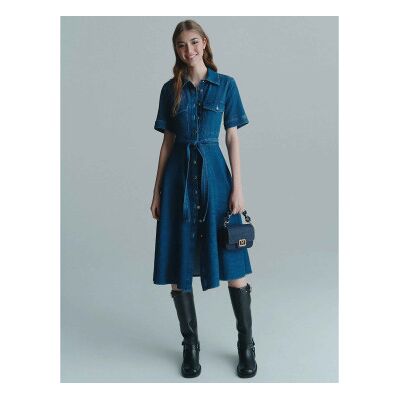 Marella para mulher. 2523226024200 Vestido de ganga com camisa Fagotto (42), Azul, Casual, Algodão, Denim, Manga curta Marella para mulher. 2523226024200 Vestido de ganga com camisa Fagotto (42), Azul, Casual, Algodão, Denim, Manga curta