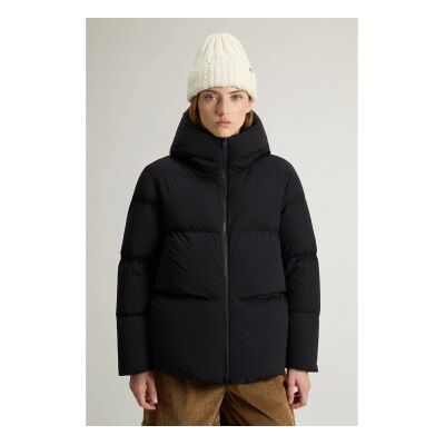 Woolrich para mulher. CFWWOU2036FRUT3107 Revestimento Cloud Duster com acabamento preto mate (XS), Casual, Poliamida Woolrich para mulher. CFWWOU2036FRUT3107 Revestimento Cloud Duster com acabamento preto mate (XS), Casual, Poliamida
