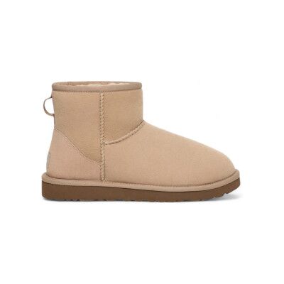 UGG para mulher. 1016222 Botins Classic Mini II em pele areia (41), Couro, Plano, 1 a 3cm, Nenhum, Casual UGG para mulher. 1016222 Botins Classic Mini II em pele areia (41), Couro, Plano, 1 a 3cm, Nenhum, Casual