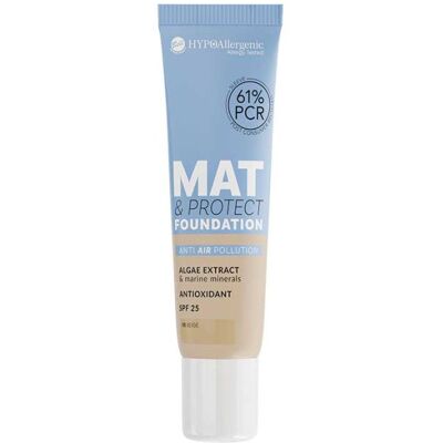 L’Oréal Paris Foundation Bege - Mate & Protege - Base L’Oréal Paris Foundation Bege - Mate & Protege - Base