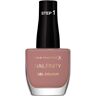 Max Factor Nailfinity #215-standing ovation