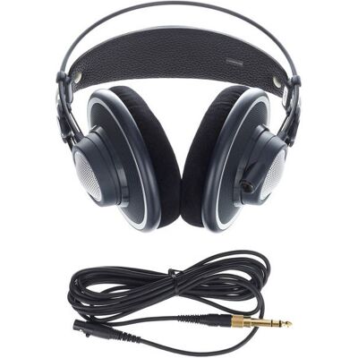 AKG K702 AKG K702