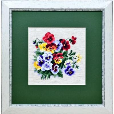 Riolis Mistura de pensamentos kit de ponto cruz contado 20 x 20 cm Design floral, 14 ct linho Zweigart Aida, 17 lã/acrílico cores, de principiante a intermediário, gráfico e agulha incluídos Riolis Mistura de pensamentos kit de ponto cruz contado 20 x 20 cm Design floral, 14 ct linho Zweigart Aida, 17 lã/acrílico cores, de principiante a intermediário, gráfico e agulha incluídos
