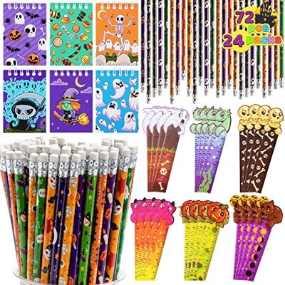 JOYIN Conjunto de 72 artigos de papelaria sortidos de Halloween, 24 pacotes de lápis temáticos, regras e blocos de notas, lembranças de festa para crianças, prêmios de presente JOYIN Conjunto de 72 artigos de papelaria sortidos de Halloween, 24 pacotes de lápis temáticos, regras e blocos de notas, lembranças de festa para crianças, prêmios de presente