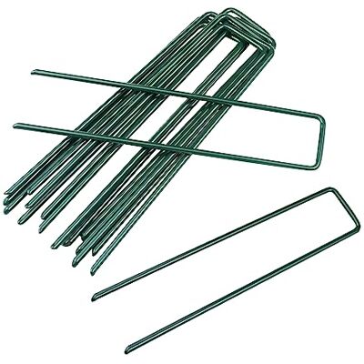 Milaloko Embalagem de 30 grampos de segurança de jardim em forma de U de 15 cm de aço galvanizado para tecido de ervas daninhas, rede, relva artificial, tenda de campanha, membrana, verde Milaloko Embalagem de 30 grampos de segurança de jardim em forma de U de 15 cm de aço galvanizado para tecido de ervas daninhas, rede, relva artificial, tenda de campanha, membrana, verde