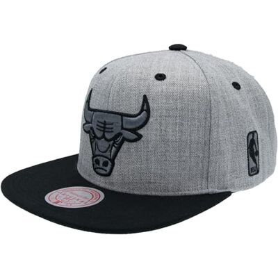 Mitchell & Ness Boné Snapback Broad II Chicago Bulls cinzento Mitchell & Ness Boné Snapback Broad II Chicago Bulls cinzento
