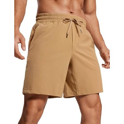 CRZ YOGA Calções de treino de secagem rápida para homem com bolsos de corrida 18 cm, Areia caqui CRZ YOGA Calções de treino de secagem rápida para homem com bolsos de corrida 18 cm, Areia caqui
