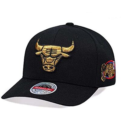 Mitchell & Ness NBA/HWC Black Gold Classic Red Snapback Cap, Chicago Bulls Mitchell & Ness NBA/HWC Black Gold Classic Red Snapback Cap, Chicago Bulls