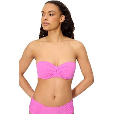 YSABEL MORA . Top biquíni bandeau taça C. Top biquíni andeau com aro e enchimento. Alças removíveis com nó no pescoço. Opção com e sem alças. Coleção Palms. YSABEL MORA . Top biquíni bandeau taça C. Top biquíni andeau com aro e enchimento. Alças removíveis com nó no pescoço. Opção com e sem alças. Coleção Palms.