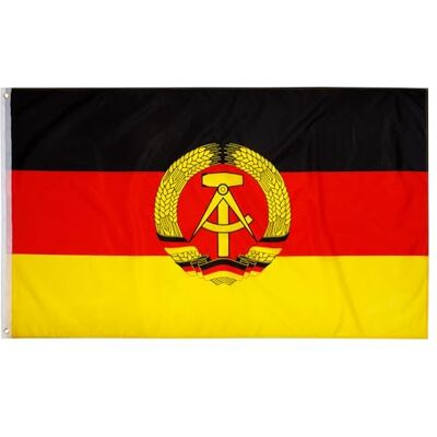 PHENO FLAGS Bandeira DDR 150 x 90 decoração perfeita para os amantes da nostalgia da RDA, bandeira do Oriente da Alemanha Irritada para interiores e exteriores PHENO FLAGS Bandeira DDR 150 x 90 decoração perfeita para os amantes da nostalgia da RDA, bandeira do Oriente da Alemanha Irritada para interiores e exteriores