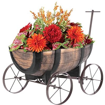 STREND PRO Carrinho de flores barril de uísque carrinho porta-plantas com rodas decoração de jardim com vaso em forma de barril jardineira realista efeito de madeira em forma de carrinho STREND PRO Carrinho de flores barril de uísque carrinho porta-plantas com rodas decoração de jardim com vaso em forma de barril jardineira realista efeito de madeira em forma de carrinho