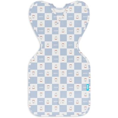 Love To Dream Swaddle Up Turbulette, 1,0 TOG algodão, azul Miffy azulejos, saco de dormir para recém-nascidos, design de braços elevados para auto-calçada, 3,5-6 kg Love To Dream Swaddle Up Turbulette, 1,0 TOG algodão, azul Miffy azulejos, saco de dormir para recém-nascidos, design de braços elevados para auto-calçada, 3,5-6 kg