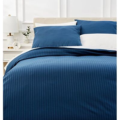 Conjunto de roupa de cama em microfibra azul-marinho Amazon Basics - Quarto & Banho Conjunto de roupa de cama em microfibra azul-marinho Amazon Basics - Quarto & Banho