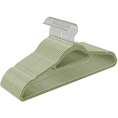 SONGMICS Cabide de Veludo, Conjunto de 20, Antiderrapante, com Barra de Gravata e Gancho Giratório 360°, 0,6 cm de Espessura, Economiza Espaço, 43,5 cm de Comprimento, para Casaco e Calça, Verde Lima SONGMICS Cabide de Veludo, Conjunto de 20, Antiderrapante, com Barra de Gravata e Gancho Giratório 360°, 0,6 cm de Espessura, Economiza Espaço, 43,5 cm de Comprimento, para Casaco e Calça, Verde Lima