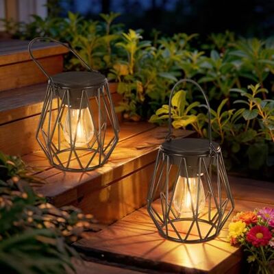 Kimjo Lanternas solares exteriores suspensas/verticais, impermeável IP65 Lanterna solar ao ar livre, candeeiros solares exteriores jardim de grade de diamante, lanterna solar para pátio, varanda 2 peças Kimjo Lanternas solares exteriores suspensas/verticais, impermeável IP65 Lanterna solar ao ar livre, candeeiros solares exteriores jardim de grade de diamante, lanterna solar para pátio, varanda 2 peças