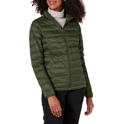 Amazon Essentials , Jaqueta acolchoada leve de manga comprida, dobrável, resistente à chuva (disponível em tamanhos grandes) para mulher, Verde Oliva Escuro, M Amazon Essentials , Jaqueta acolchoada leve de manga comprida, dobrável, resistente à chuva (disponível em tamanhos grandes) para mulher, Verde Oliva Escuro, M