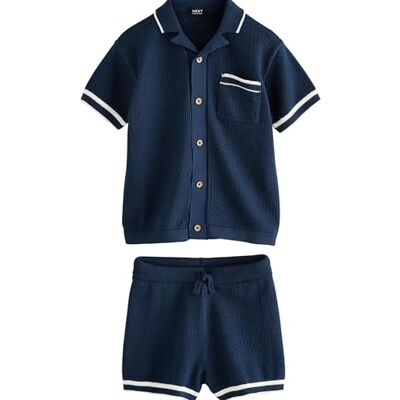 NEXT Niños Conjunto de pantalones cortos y polo de punto con cuello de solapas texturizado NEXT Niños Conjunto de pantalones cortos y polo de punto con cuello de solapas texturizado