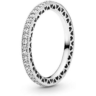 PANDORA Anel de assinatura com design de brilhos e corações de prata com zircões cúbicos transparentes, Prata esterlina, Zircónia cúbica PANDORA Anel de assinatura com design de brilhos e corações de prata com zircões cúbicos transparentes, Prata esterlina, Zircónia cúbica