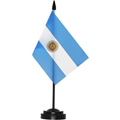 Anley Jogo de bandeiras de mesa de luxo da Argentina Bandeira de secretária da Argentina em miniatura de 6 x 4 polegadas com poste sólido de 12" cores vivas e resistentes ao desbotamento Anley Jogo de bandeiras de mesa de luxo da Argentina Bandeira de secretária da Argentina em miniatura de 6 x 4 polegadas com poste sólido de 12" cores vivas e resistentes ao desbotamento