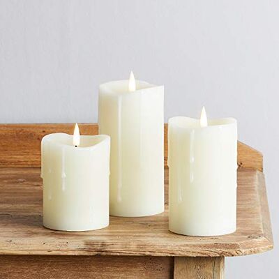 Lights4fun Trio de velas TruGlow® em cera marfim efeito derretido e LED brancos quentes a pilhas para interiores Lights4fun Trio de velas TruGlow® em cera marfim efeito derretido e LED brancos quentes a pilhas para interiores