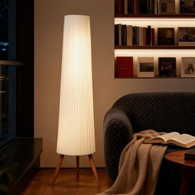 HOMCOM Candeeiro de pé com tripé de brilho ajustável 3 níveis branco Candeeiro de sala nórdica com interruptor de pé, pernas de madeira e tela de tecido, para quarto, escritório, decoração HOMCOM Candeeiro de pé com tripé de brilho ajustável 3 níveis branco Candeeiro de sala nórdica com interruptor de pé, pernas de madeira e tela de tecido, para quarto, escritório, decoração