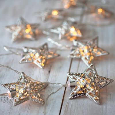 Lights4fun Guirlanda luminosa de estrelas prateadas de 16 LED de luz branca quente Lights4fun Guirlanda luminosa de estrelas prateadas de 16 LED de luz branca quente