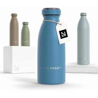 LARS NYSØM Garrafa de aço inoxidável, Garrafa isolada de 0,35 l, cantil à prova de fugas, 0,35 litros para desportos, bicicleta, cão (Calypso Blue, 350 ml) LARS NYSØM Garrafa de aço inoxidável, Garrafa isolada de 0,35 l, cantil à prova de fugas, 0,35 litros para desportos, bicicleta, cão (Calypso Blue, 350 ml)
