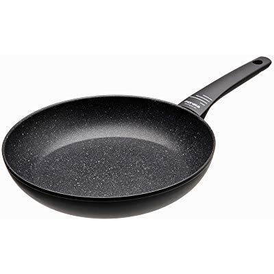Moneta Yes (Zeus 2.0) Frigideira, alumínio antiaderente reforçado, cor preta, para todos os tipos de cozinhas incluindo indução, 26 cm Moneta Yes (Zeus 2.0) Frigideira, alumínio antiaderente reforçado, cor preta, para todos os tipos de cozinhas incluindo indução, 26 cm