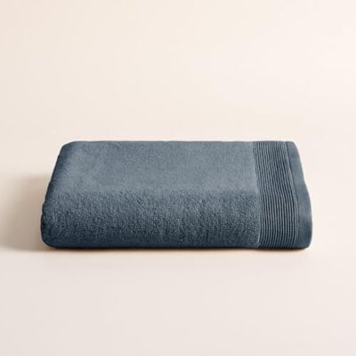 BOHEME Toalha de banho grande Harmony Denim 100 x 150 cm 100% algodão zero Twist 600 g/m². Macio, absorvente, de secagem rápida e lavável na máquina. BOHEME Toalha de banho grande Harmony Denim 100 x 150 cm 100% algodão zero Twist 600 g/m². Macio, absorvente, de secagem rápida e lavável na máquina.