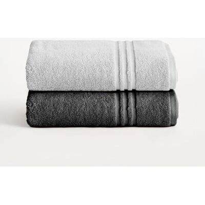 BOHEME Conjunto 2 toalhas de lavatório premium cinzento prateado cinzento Inclui 2 (50 x 100 cm). 100% algodão 700 g/m². Macios, absorventes, de secagem rápida e laváveis na máquina. BOHEME Conjunto 2 toalhas de lavatório premium cinzento prateado cinzento Inclui 2 (50 x 100 cm). 100% algodão 700 g/m². Macios, absorventes, de secagem rápida e laváveis na máquina.