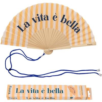 Fisura Leque original com mensagem "La Vita è Bella. Fã de madeira moderno e colorido. Ventoinha de mão amarela com riscas. Cabide incluído. Ideia de presente divertida. 42.5x23cm Fisura Leque original com mensagem "La Vita è Bella. Fã de madeira moderno e colorido. Ventoinha de mão amarela com riscas. Cabide incluído. Ideia de presente divertida. 42.5x23cm