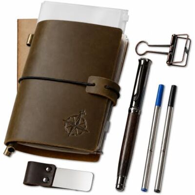 WANDERINGS Caderno de bolso 4" x 5,1"/10 x 13 cm, caderno de viagem recarregável, inclui um porta-canetas com caneta e 2 recargas de tinta adicionais, uma pasta de PVC e um clipe de pasta WANDERINGS Caderno de bolso 4" x 5,1"/10 x 13 cm, caderno de viagem recarregável, inclui um porta-canetas com caneta e 2 recargas de tinta adicionais, uma pasta de PVC e um clipe de pasta