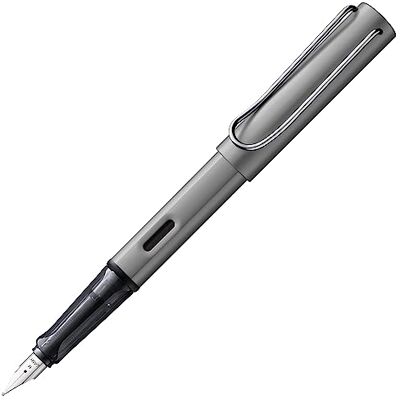 Lamy AL-star graphite Caneta estilográfica com pega ergonómica e plumas de aço polido em tamanho B, corpo de alumínio leve, inclui cartucho T 10 azul desenho Lamy AL-star graphite Caneta estilográfica com pega ergonómica e plumas de aço polido em tamanho B, corpo de alumínio leve, inclui cartucho T 10 azul desenho