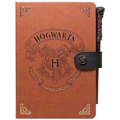 Grupo Erik Caderno Harry Potter A5 pontilhado com Caneta Varinha Diário pessoal ou Bloco de notas: Harry Potter presentes Merchandising │ Capas rígidas forradas em PU resistente com Marcador de Grupo Erik Caderno Harry Potter A5 pontilhado com Caneta Varinha Diário pessoal ou Bloco de notas: Harry Potter presentes Merchandising │ Capas rígidas forradas em PU resistente com Marcador de