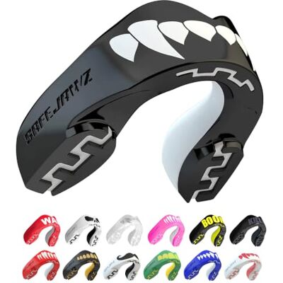 SAFEJAWZ Protetor bucal para adultos e crianças para todos os desportos de contacto, incluindo rugby, MMA, artes marciais de kickboxing, judo, hóquei e boxe (Black Fangz, Adulto (12+ Anos)) SAFEJAWZ Protetor bucal para adultos e crianças para todos os desportos de contacto, incluindo rugby, MMA, artes marciais de kickboxing, judo, hóquei e boxe (Black Fangz, Adulto (12+ Anos))