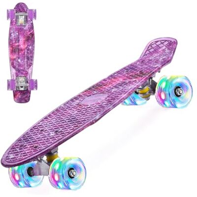 ERNAN Skateboard completo com 22 polegadas Mini Cruiser, rolamentos ABEC-7 e rodas 78A PU para crianças, adultos, iniciantes com rodas Light Up completa skate (Deep Purple) ERNAN Skateboard completo com 22 polegadas Mini Cruiser, rolamentos ABEC-7 e rodas 78A PU para crianças, adultos, iniciantes com rodas Light Up completa skate (Deep Purple)