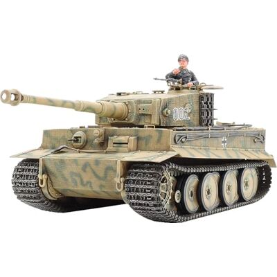 Tamiya Maquete de tanque escala 1:35 (35194) Tamiya Maquete de tanque escala 1:35 (35194)