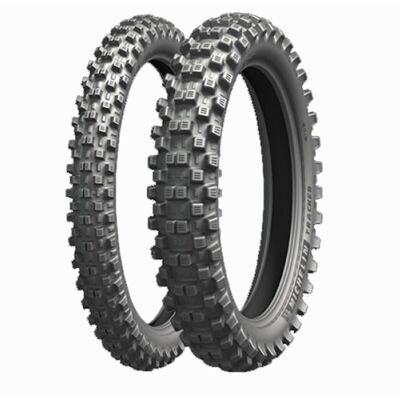 Pneu Michelin para motociclos 110/100 R18 Tracker 64 R Pneu Michelin para motociclos 110/100 R18 Tracker 64 R