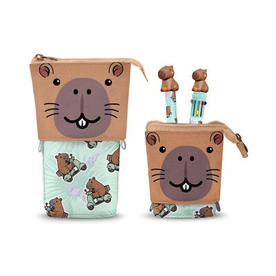 KARACTERMANIA Estojo Capivara + Caneta 10 Cores + Caneta Apagável Oh My Pop! KARACTERMANIA Estojo Capivara + Caneta 10 Cores + Caneta Apagável Oh My Pop!