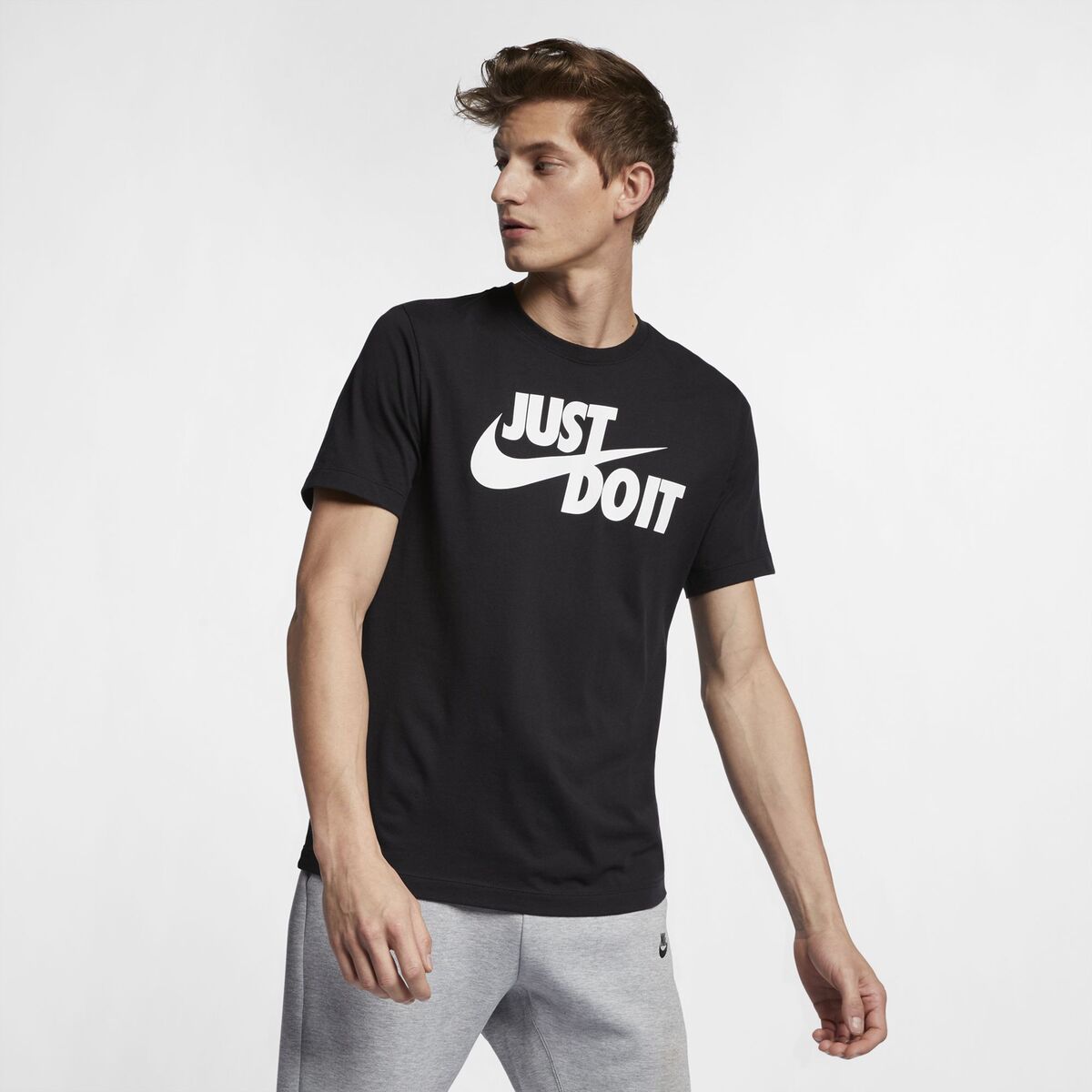 Nike T-shirt com logótipo   Preto