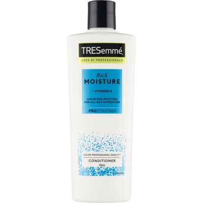 Balsam TRESemmé Rich Moisture - Îngrijirea părului Balsam TRESemmé Rich Moisture - Îngrijirea părului