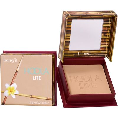 Benefit Hoola Lite Pudră de contur mată - Bronzer Benefit Hoola Lite Pudră de contur mată - Bronzer