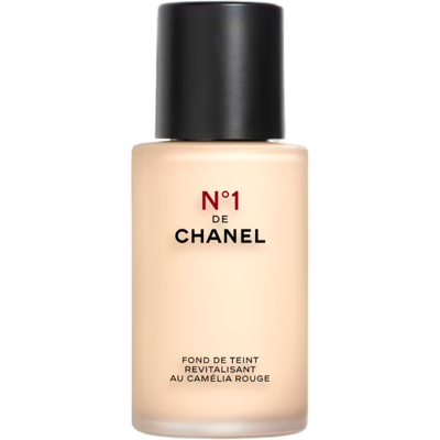 Fond de Ten Revitalizant No1 de Chanel - Camelia Roșie - 30ml Fond de Ten Revitalizant No1 de Chanel - Camelia Roșie - 30ml