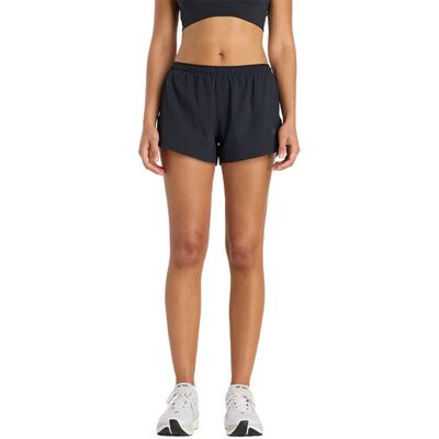 New Balance Run Essentials Short 3" WB61J868BK Femei - Pantaloni scurţi New Balance - Negru - WB61J868BK-M - Size: M Negru M female New Balance Run Essentials Short 3" WB61J868BK Femei - Pantaloni scurţi New Balance - Negru - WB61J868BK-M - Size: M Negru M female