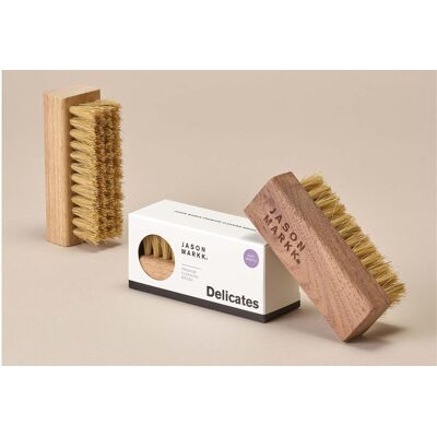 Jason Markk Premium Cleaning Brush Unisex - Îngrijirea încălțămintei Jason Markk - Maro - JM200110-1201-One-size - Size: One size Maro One size unisex Jason Markk Premium Cleaning Brush Unisex - Îngrijirea încălțămintei Jason Markk - Maro - JM200110-1201-One-size - Size: One size Maro One size unisex