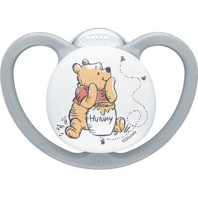 NUK Perfect Match AIR Disney suzetă Winnie the Pooh 6-18 m 1 buc NUK Perfect Match AIR Disney suzetă Winnie the Pooh 6-18 m 1 buc