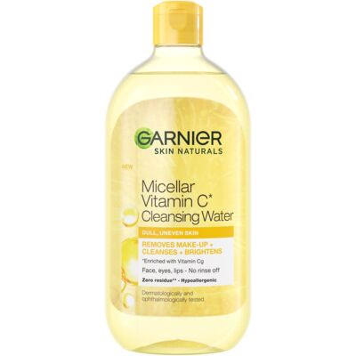 Apă micelară Garnier Skin Naturals cu vitamina C - Apă micelară 700ml Apă micelară Garnier Skin Naturals cu vitamina C - Apă micelară 700ml
