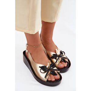 Sandale de damă din piele S. BARSKI cu decorațiuni negru 37 female Sandale de damă din piele S. BARSKI cu decorațiuni negru 37 female
